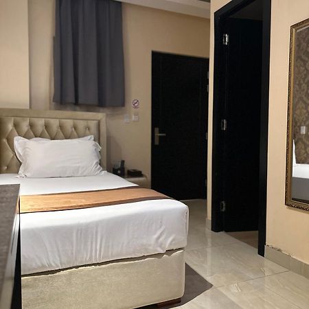 Hotel Crowner David Exterior foto